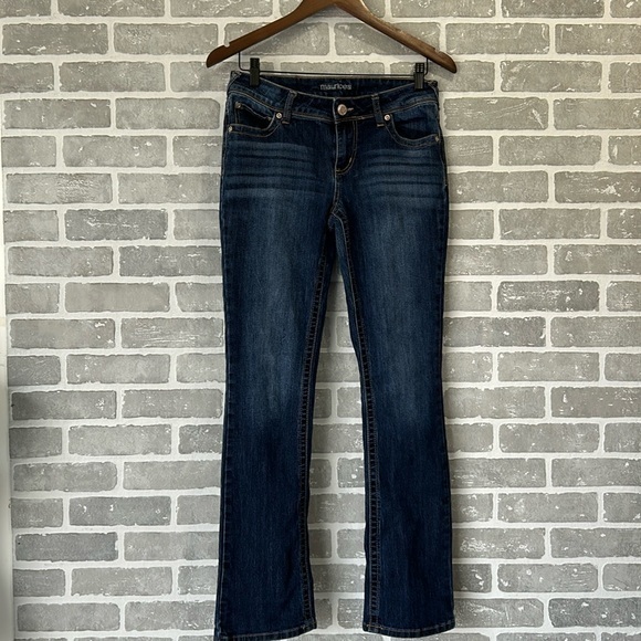 Maurices Jeans Womens Size 4 Skinny Dark Wash Denim Straight Leg - Picture 1 of 9